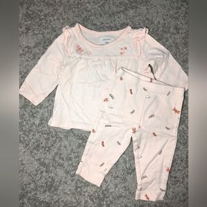 2pc Caters pink long sleeve short and pants set.